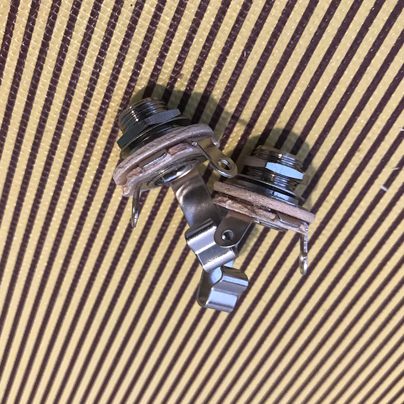 2PCS Electric guitar output accessories