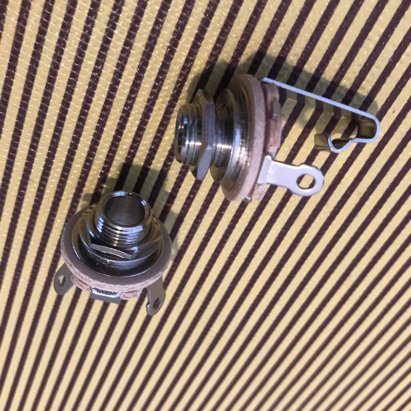 2PCS Electric guitar output accessories